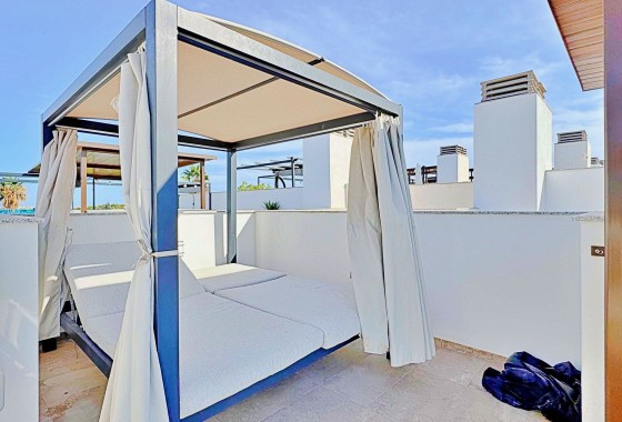 Venta - Casa de pueblo -
Torrevieja - Los Balcones