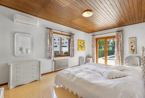 Venta - Chalet Independiente -
Orihuela Costa - Las Filipinas