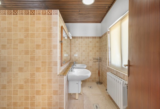 Venta - Chalet Independiente -
Orihuela Costa - Las Filipinas