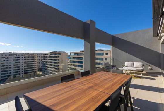 Revente - Appartement -
Torrevieja - Punta Prima