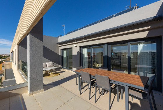 Revente - Appartement -
Torrevieja - Punta Prima