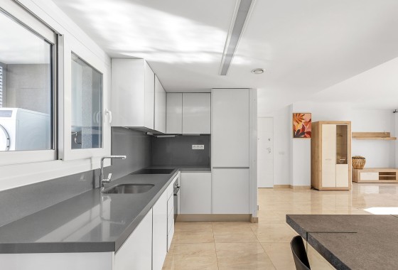 Revente - Appartement -
Torrevieja - Punta Prima