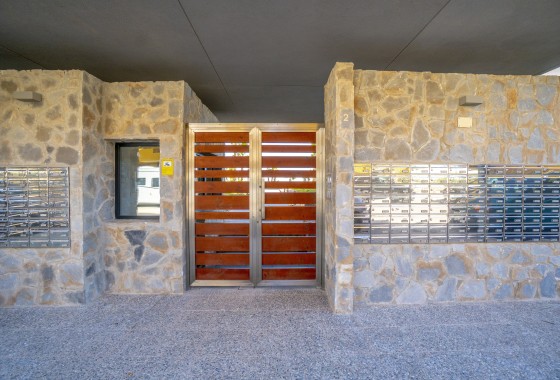 Revente - Appartement -
Torrevieja - Punta Prima