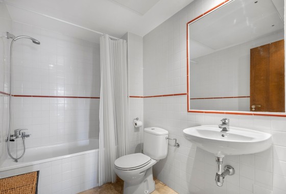 Herverkoop - Appartement / Flat -
Torrevieja - Punta Prima