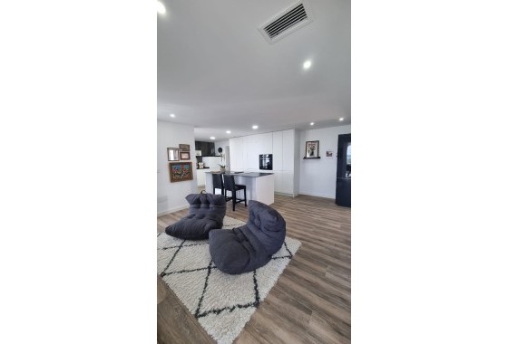 Herverkoop - Vrijstaande Villa -
Rojales - Ciudad Quesada