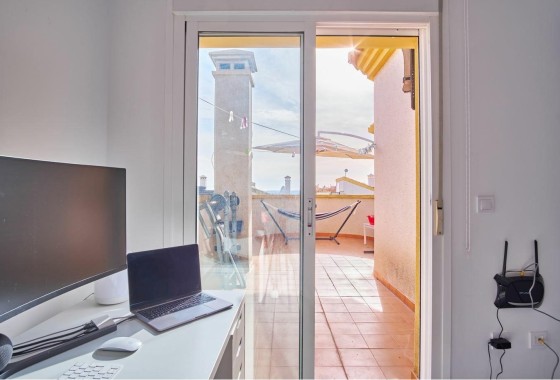 Revente - Villa Individuelle -
Los Montesinos - La Herrada