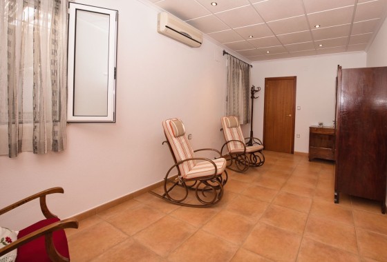 Sprzedaż - Willa wolnostojąca -
Benijofar