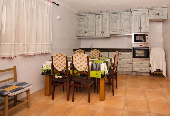 Sprzedaż - Willa wolnostojąca -
Benijofar