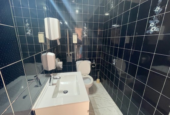 Sprzedaż - Reklama w telewizji -
Torrevieia - Comunidad Valenciana