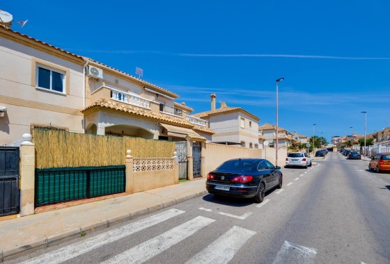 Resale - Wohnung / Appartement -
Torrevieja - Aguas Nuevas