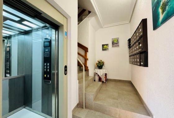 Herverkoop - Appartement / Flat -
La Mata - Costa Blanca