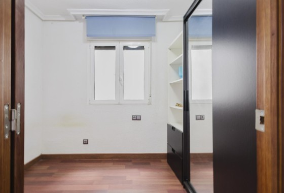 Herverkoop - Appartement / Flat -
Torrevieja - Costa Blanca