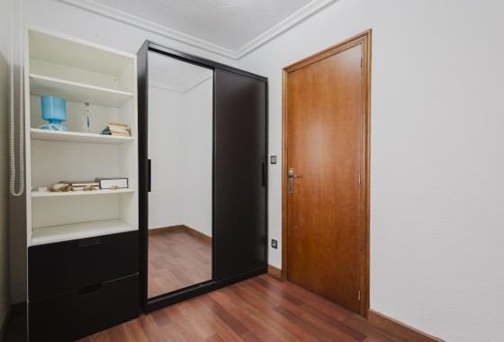 Herverkoop - Appartement / Flat -
Torrevieja - Costa Blanca
