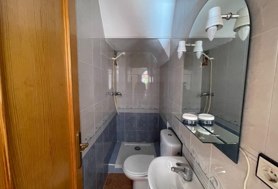 Venta - Casa de pueblo -
Los Montesinos - La Herrada