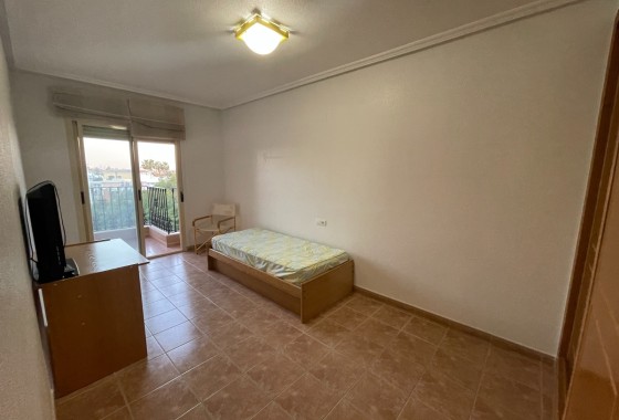 Resale - Freistehende Villa -
Almoradí
