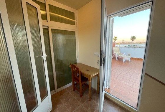 Resale - Freistehende Villa -
Almoradí
