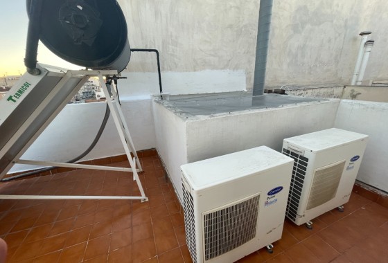 Resale - Freistehende Villa -
Almoradí