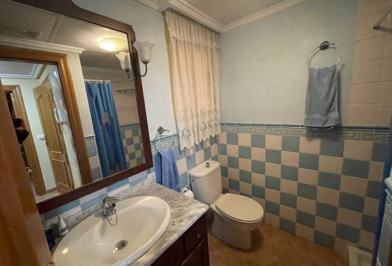 Resale - Freistehende Villa -
Almoradí