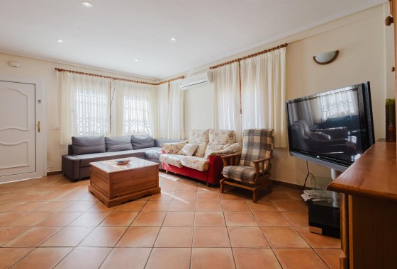 Herverkoop - Appartement / Flat -
Torrevieja - Costa Blanca