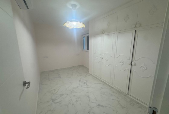 Venta - Apartamento / Piso -
Torrevieja - Costa Blanca