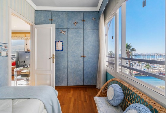 Herverkoop - Appartement / Flat -
Torrevieja - Costa Blanca
