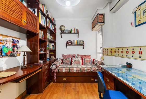 Herverkoop - Appartement / Flat -
Torrevieja - Costa Blanca