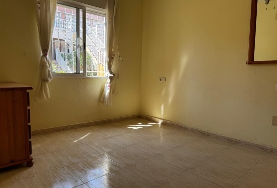 Sprzedaż - Apartament / Mieszkanie -
San Miguel de Salinas - Blue Lagoon