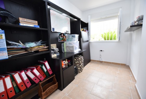 Sale - Detached Villa -
Algorfa - Montemar