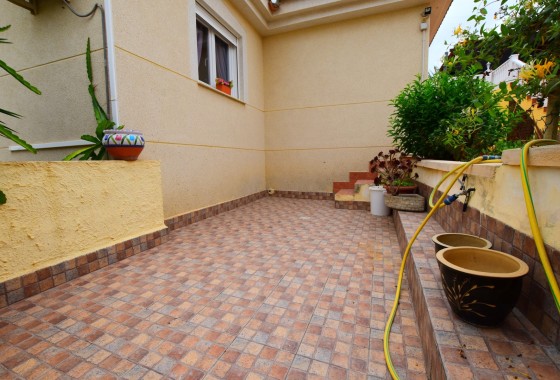 Sale - Detached Villa -
Algorfa - Montemar