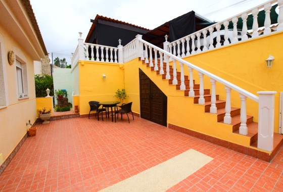 Sale - Detached Villa -
Algorfa - Montemar