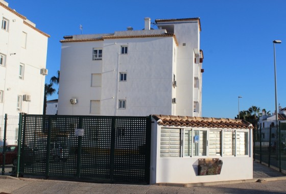 Sprzedaż - Apartament / Mieszkanie -
Villamartín - Costa Blanca