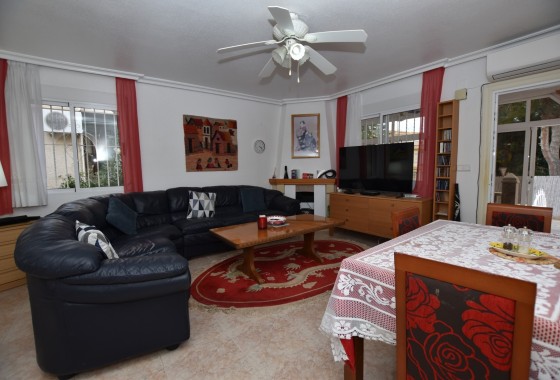 Sprzedaż - Willa wolnostojąca -
Algorfa - Montemar