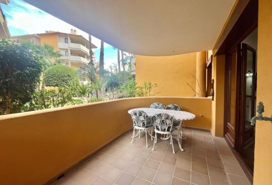 Herverkoop - Appartement / Flat -
Torrevieja - Punta Prima