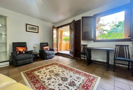 Herverkoop - Appartement / Flat -
Torrevieja - Punta Prima