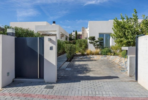 Herverkoop - Vrijstaande Villa -
La Finca Golf Resort - Inland