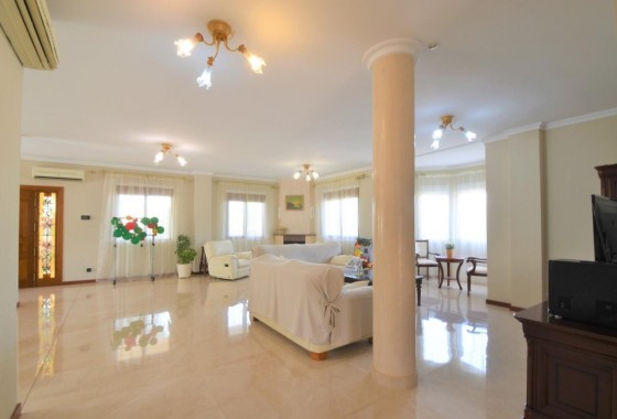 Sprzedaż - Willa wolnostojąca -
Ciudad Quesada