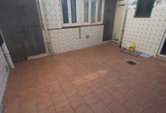 Venta - Casa de pueblo -
Los Alcazares