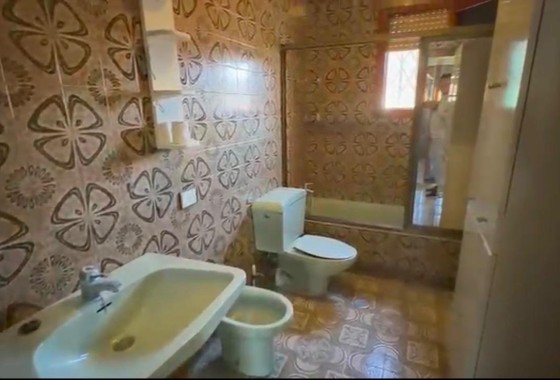 Venta - Casa de pueblo -
Los Alcazares