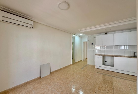 Herverkoop - Appartement / Flat -
Torrevieja - Center