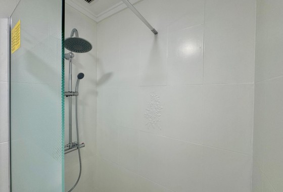 Herverkoop - Appartement / Flat -
Torrevieja - Center