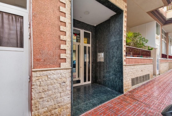 Herverkoop - Appartement / Flat -
Torrevieja - Parque de las Naciones