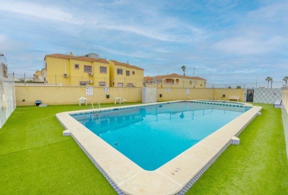 Herverkoop - Appartement / Flat -
Torrevieja - El chaparral
