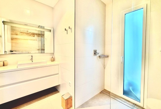 Resale - Wohnung / Appartement -
Orihuela - Las Colinas Golf