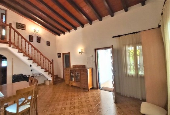 Herverkoop - Vrijstaande Villa -
Torrevieja