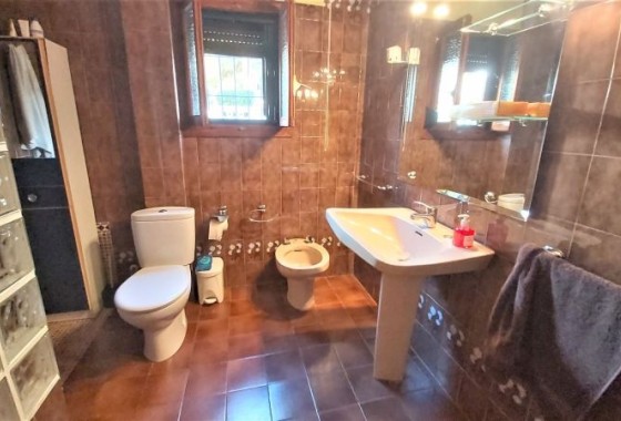 Herverkoop - Vrijstaande Villa -
Torrevieja