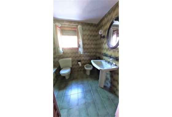 Herverkoop - Vrijstaande Villa -
Torrevieja