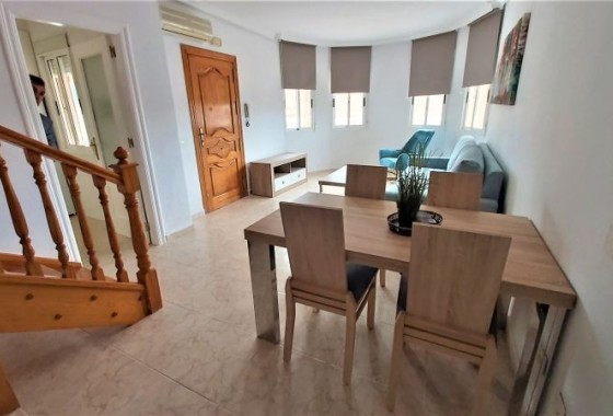 Herverkoop - Vrijstaande Villa -
Torrevieja