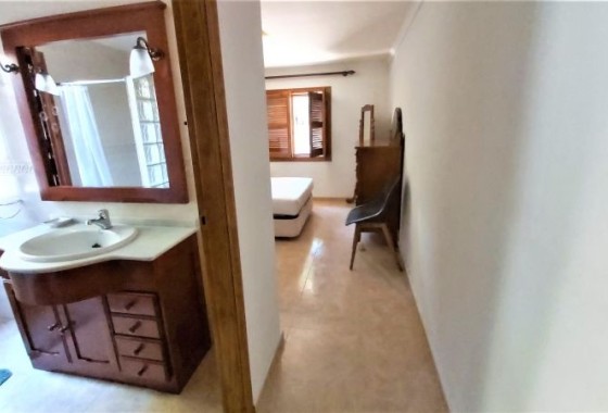 Herverkoop - Vrijstaande Villa -
Torrevieja