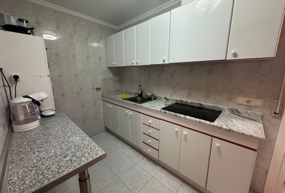 Revente - Appartement -
Torrevieja - Center