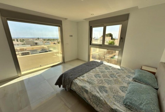 Sprzedaż - Willa wolnostojąca -
Orihuela Costa - Villamartín